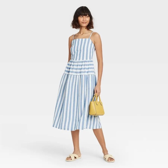 Universal Thread Dresses & Skirts - NWT Universal Thread Blue & White Striped Midi Dress